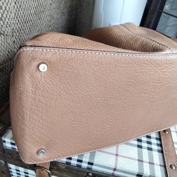 Coccinelle Leather Drawstring Shoulder Bag - Picture 4 of 7